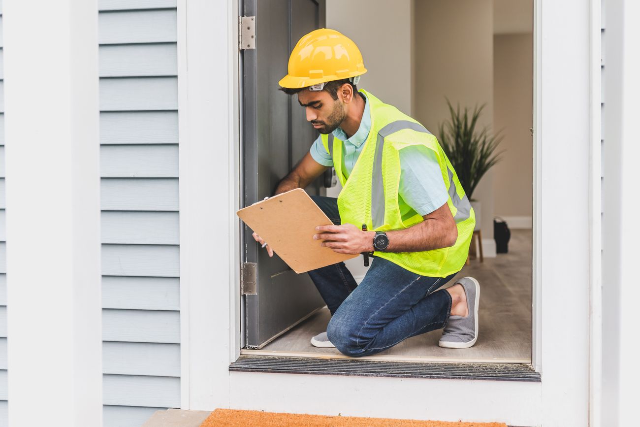 Asbestos assessment